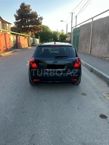 Kia Ceed-2