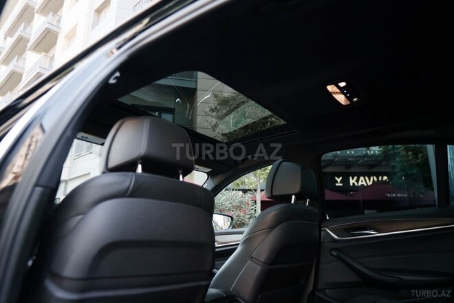 BMW 530e-9