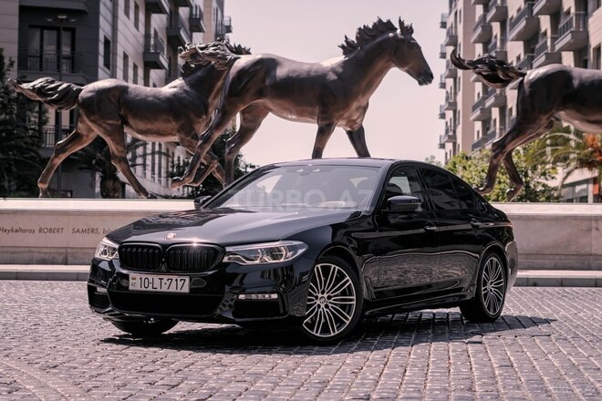 BMW 530e-1