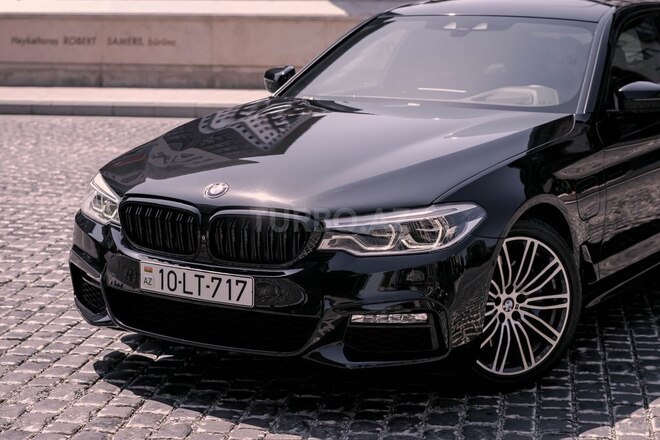 BMW 530e-5