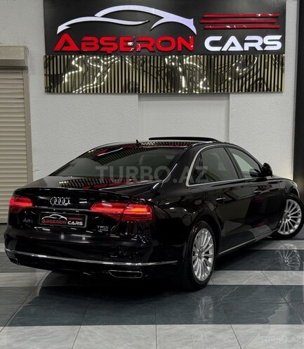 Audi A8-13