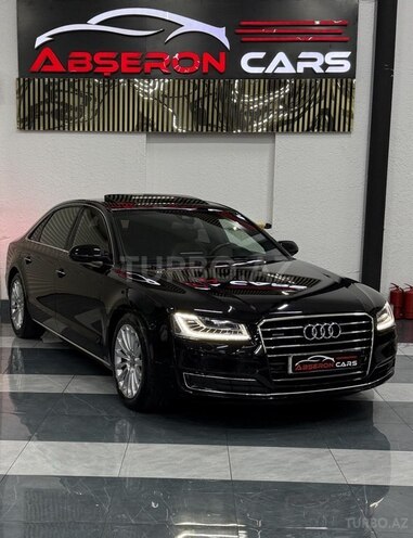 Audi A8-4