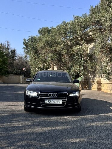 Audi A8-3