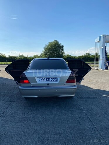 Mercedes C 240-2