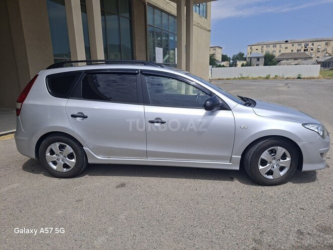 Hyundai i30-3