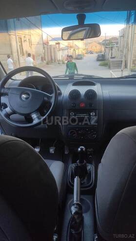 Chevrolet Aveo-7