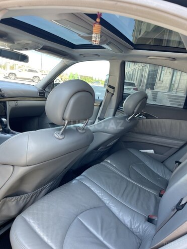 Mercedes E 320-15