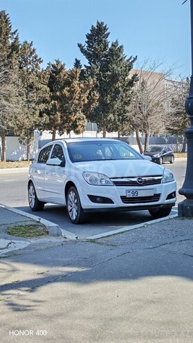 Opel Astra-2