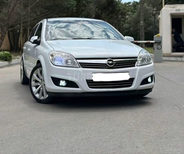 Opel Astra-3
