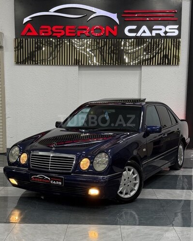 Mercedes E 230-3