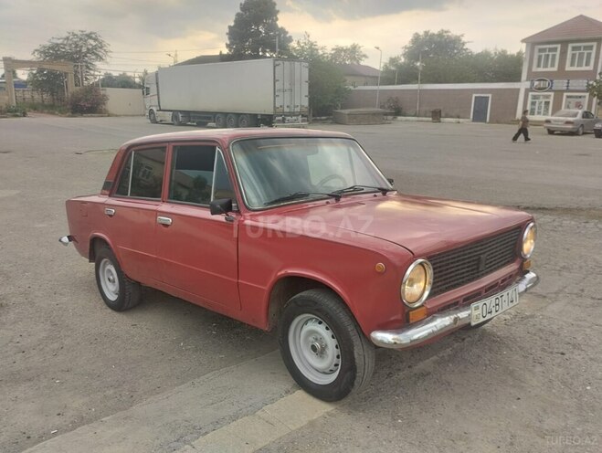 LADA (VAZ) 21011-3