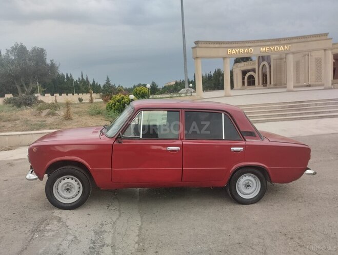 LADA (VAZ) 21011-4