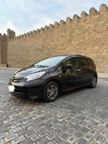 Nissan Note-2