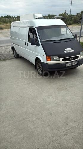Ford Transit-4