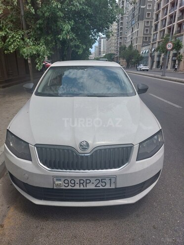 Skoda Octavia-1