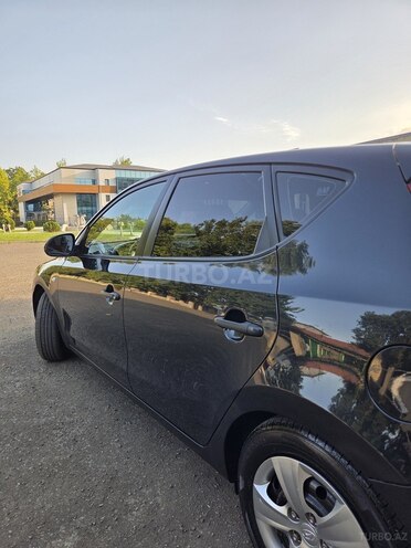 Hyundai i30-4