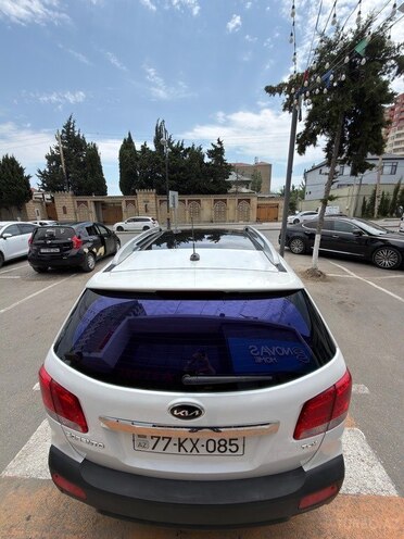 Kia Sorento-9