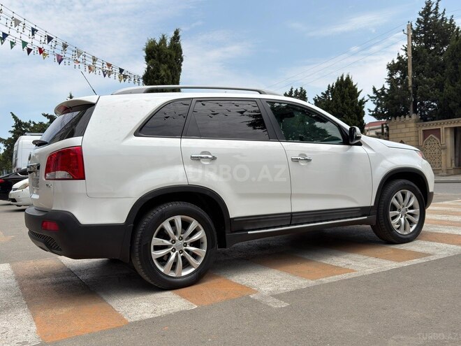 Kia Sorento-4