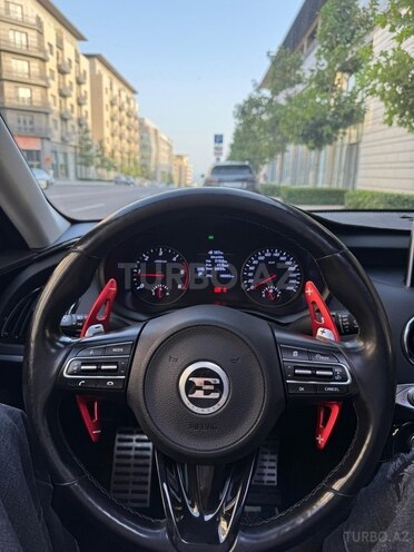 Kia Stinger-6