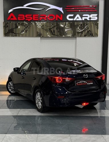 Mazda 3-10