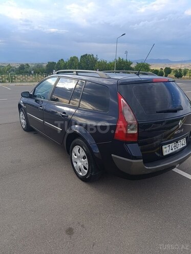 Renault Megane-7