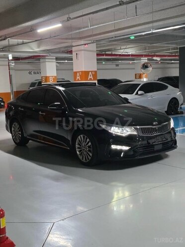 Kia K5-8