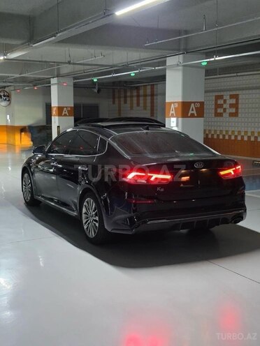 Kia K5-3
