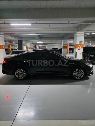 Kia K5-6