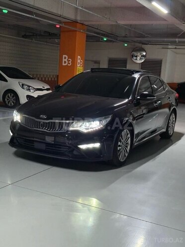 Kia K5-4