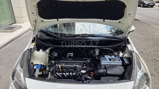 Kia Rio-9