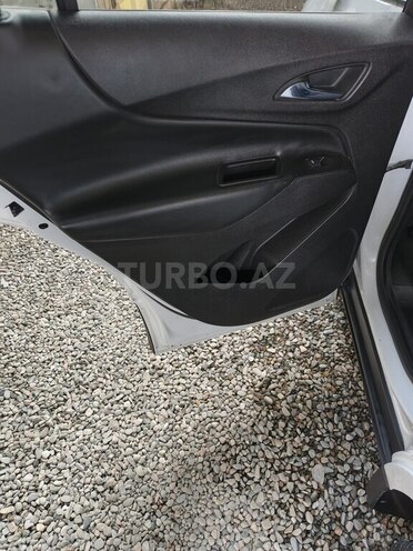 Chevrolet Equinox-9