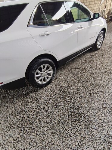 Chevrolet Equinox-7