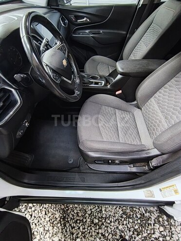 Chevrolet Equinox-10
