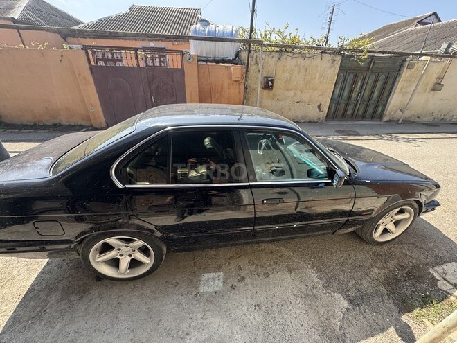 BMW 520-3
