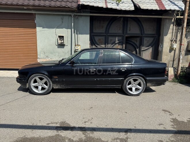 BMW 520-4