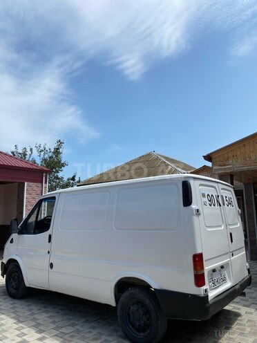 Ford Transit-7