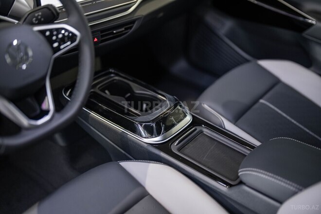 Volkswagen ID.4 Crozz-8