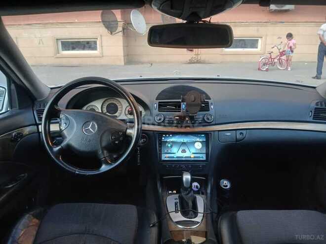 Mercedes E 200-7