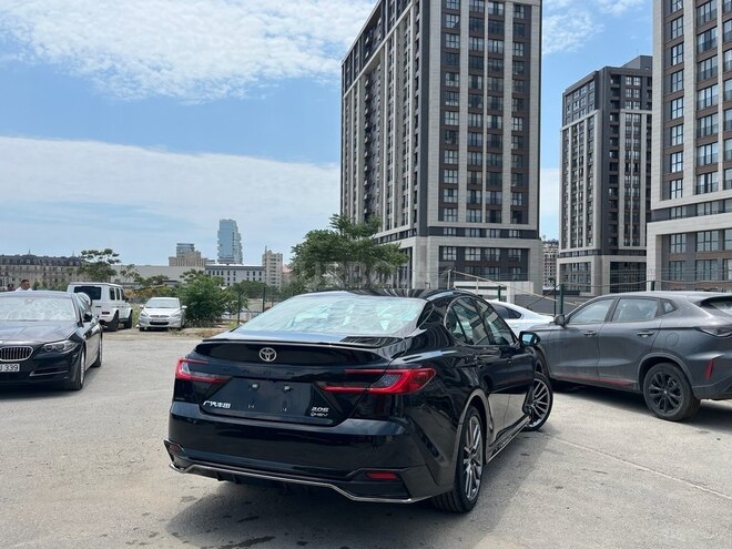 Toyota Camry-2