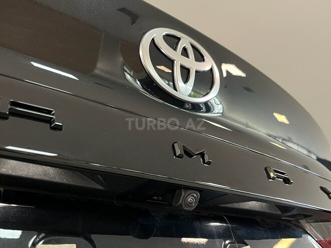 Toyota Camry-11