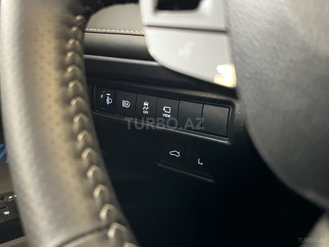 Toyota Camry-23