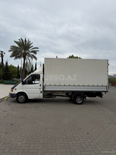 Ford Transit-2