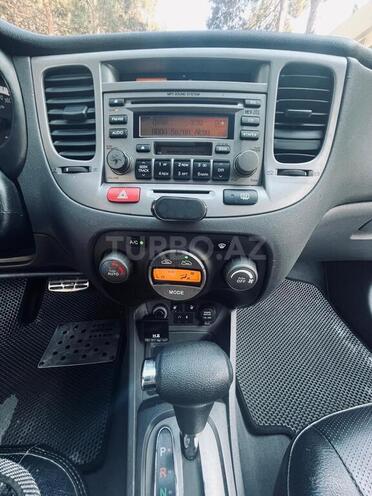 Kia Pride-15