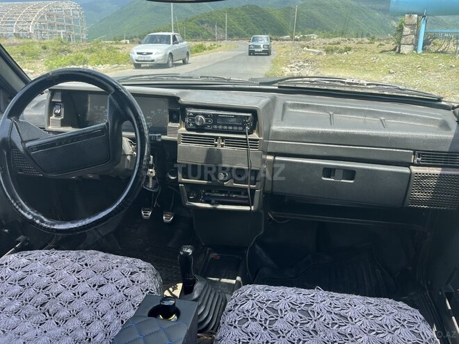 LADA (VAZ) 21099-2