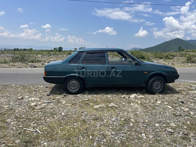 LADA (VAZ) 21099-3