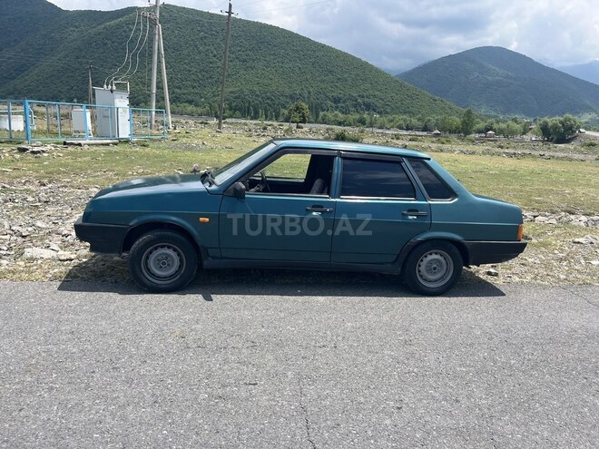 LADA (VAZ) 21099-5