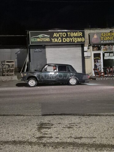 LADA (VAZ) 2107-4