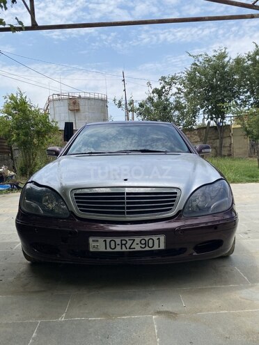 Mercedes S 320-1