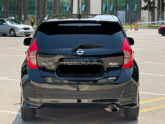 Nissan Note-9