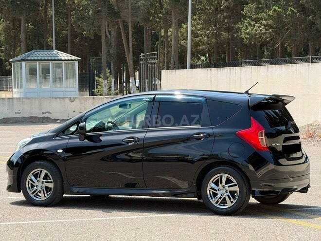 Nissan Note-8
